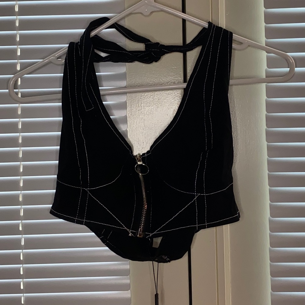 Halter stitch crop top
